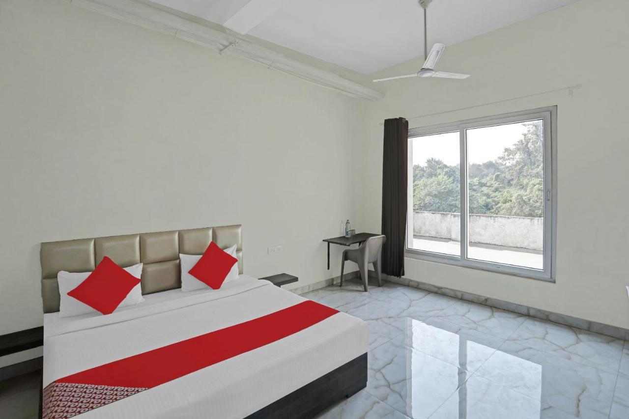 Oyo Flagship 80971 The Lime Tree Bareilly Ngoại thất bức ảnh