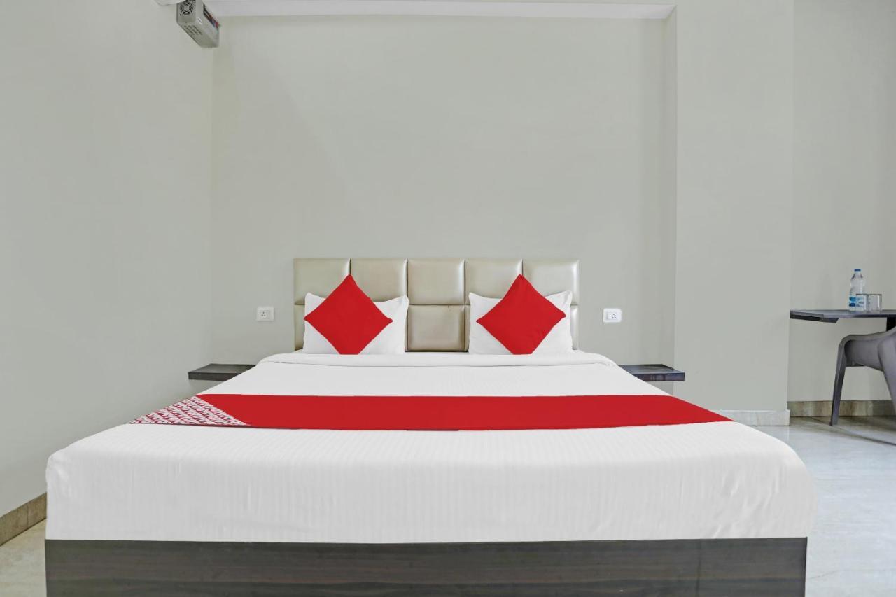 Oyo Flagship 80971 The Lime Tree Bareilly Ngoại thất bức ảnh