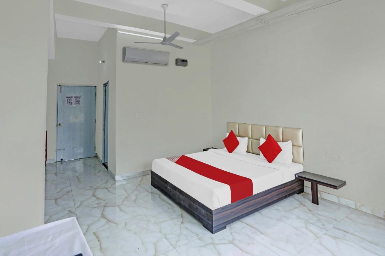 Oyo Flagship 80971 The Lime Tree Bareilly Ngoại thất bức ảnh